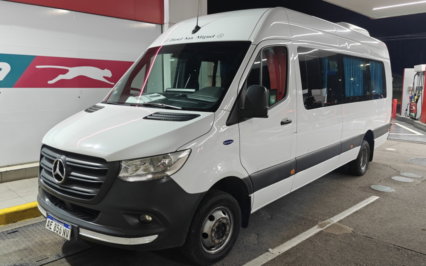 Mercedes Benz Sprinter 19Pax Turismo
