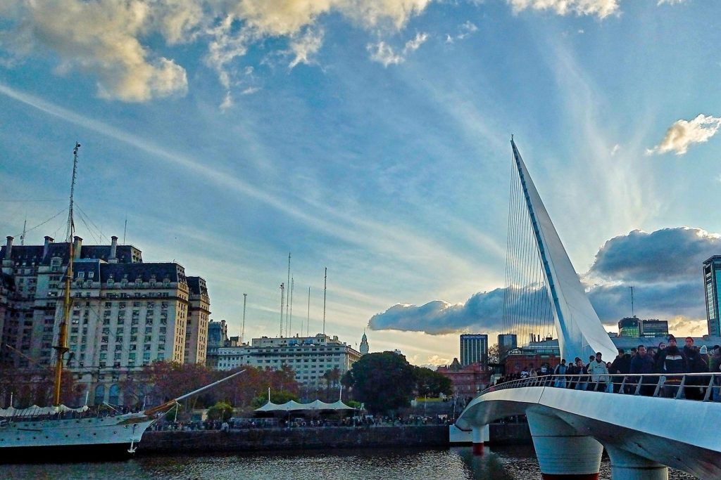 Argentína Buenos Aires: Városnézés Idegenvezetés Magyarul
