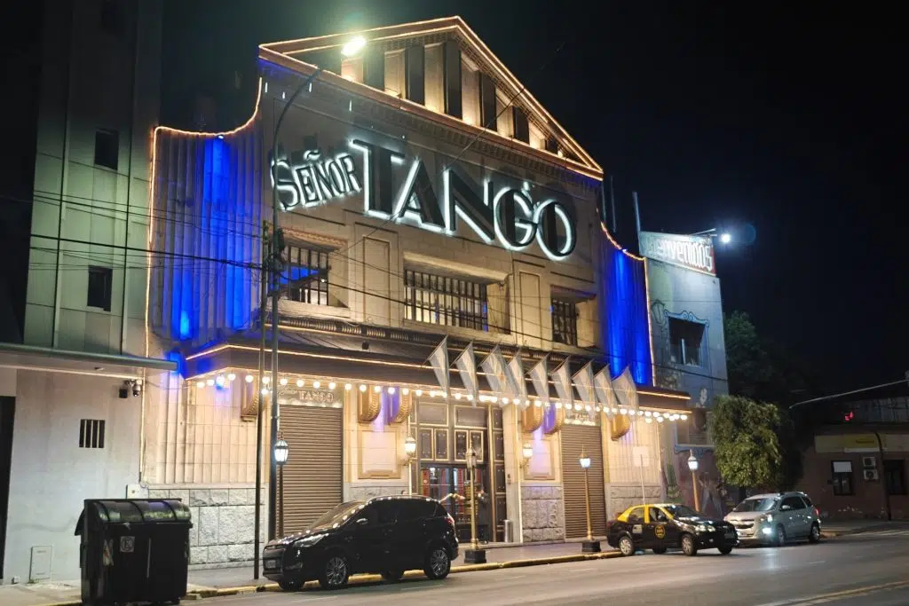 Seňor Tango: Tangó est Buenos Aires legszínvonalasabb Tangó Palotájában